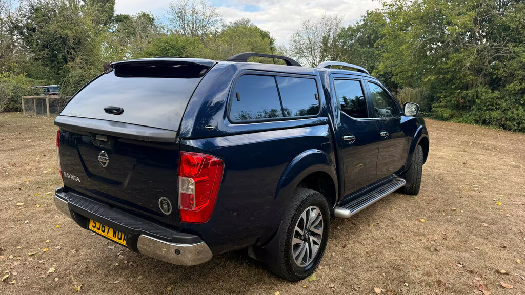 Nissan Navara Double Cab Pick Up Black #7