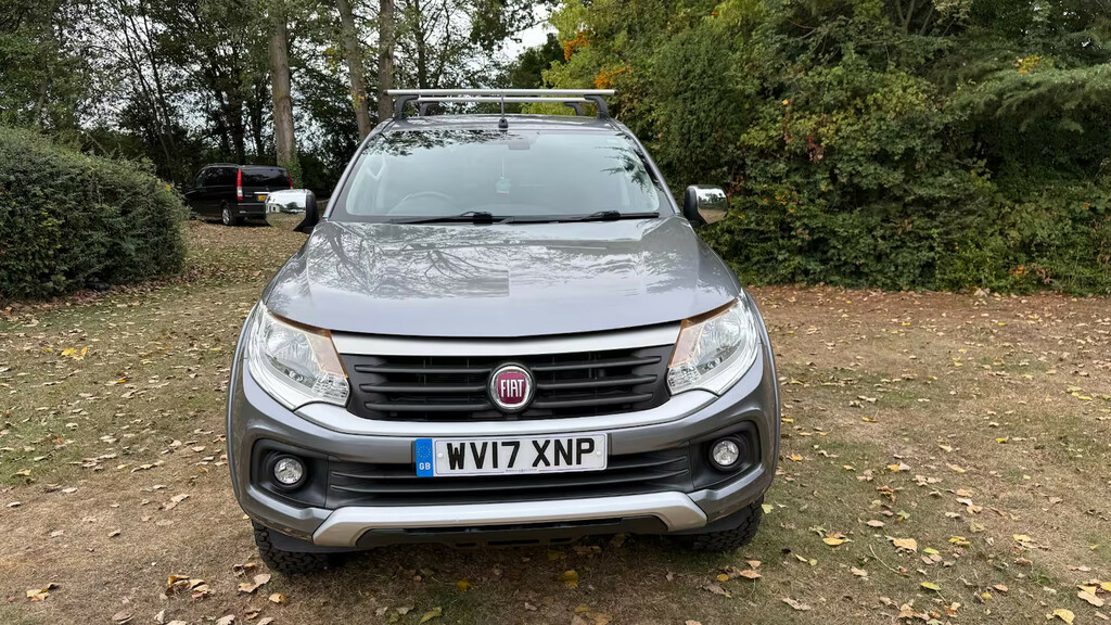 Fiat Fullback 2.4 180Hp LX Double Cab Pick Up Pick Up Man Grey #2
