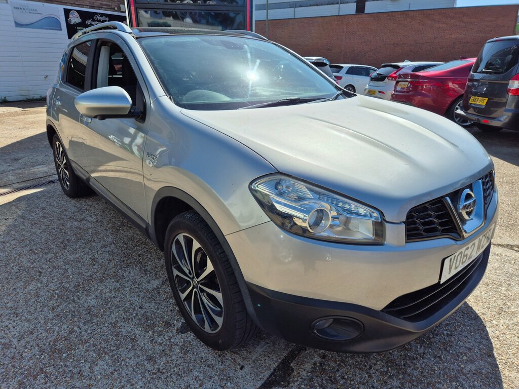 Nissan Qashqai Acenta Black #1