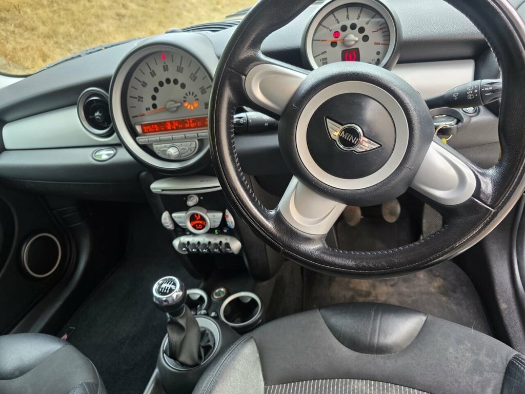 Mini Hatch Back Euro 5 98 Ps White #54