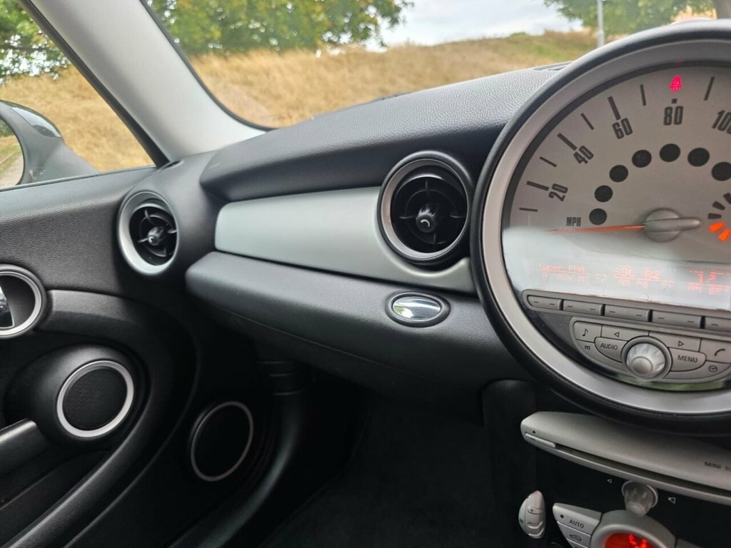 Mini Hatch Back Euro 5 98 Ps White #30