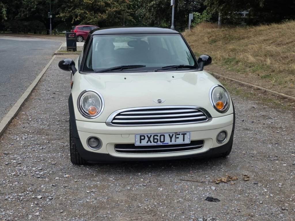 Mini Hatch Back Euro 5 98 Ps White #2