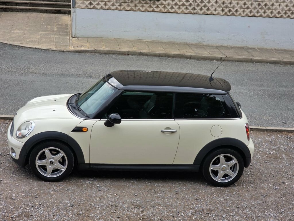 Mini Hatch Back Euro 5 98 Ps White #66