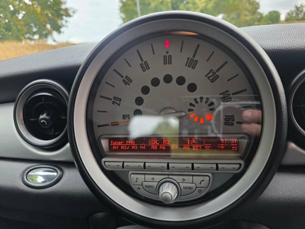 Mini Hatch Back Euro 5 98 Ps White #31