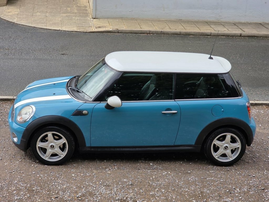 Mini Hatch Back Euro 4 120 Ps White #74