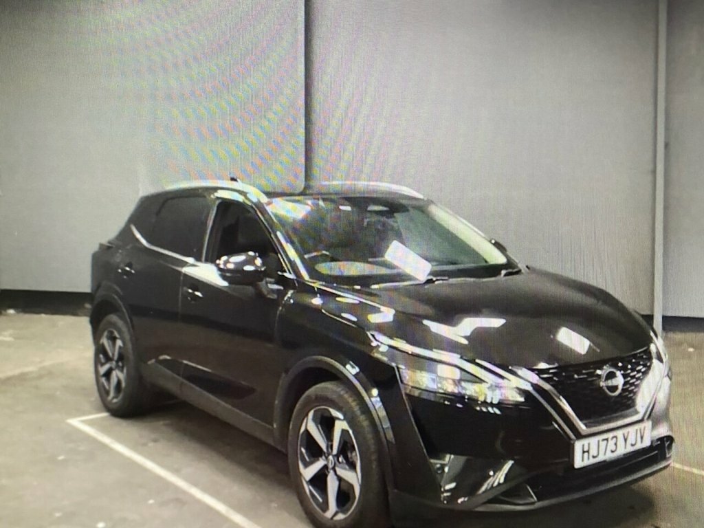 Nissan Qashqai 1.3L N-connecta Black