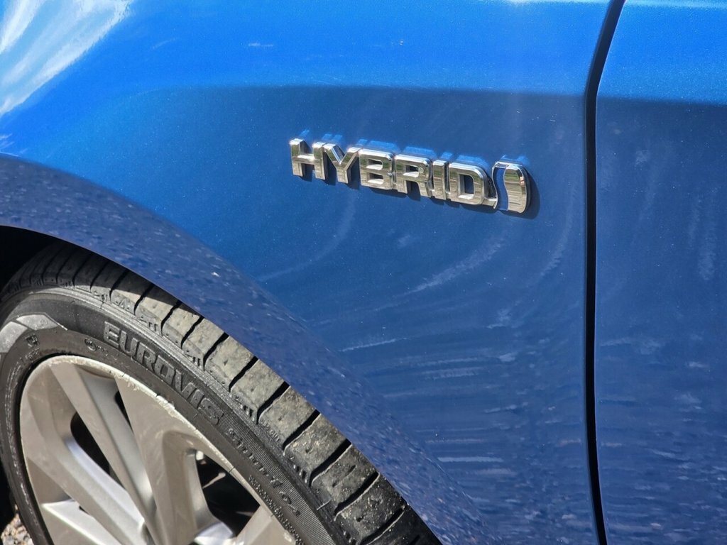 Toyota Auris 1.6 V-matic Icon Multidrive S #6