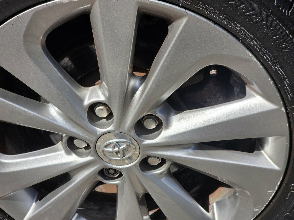 Toyota Auris 1.6 V-matic Icon Multidrive S #36