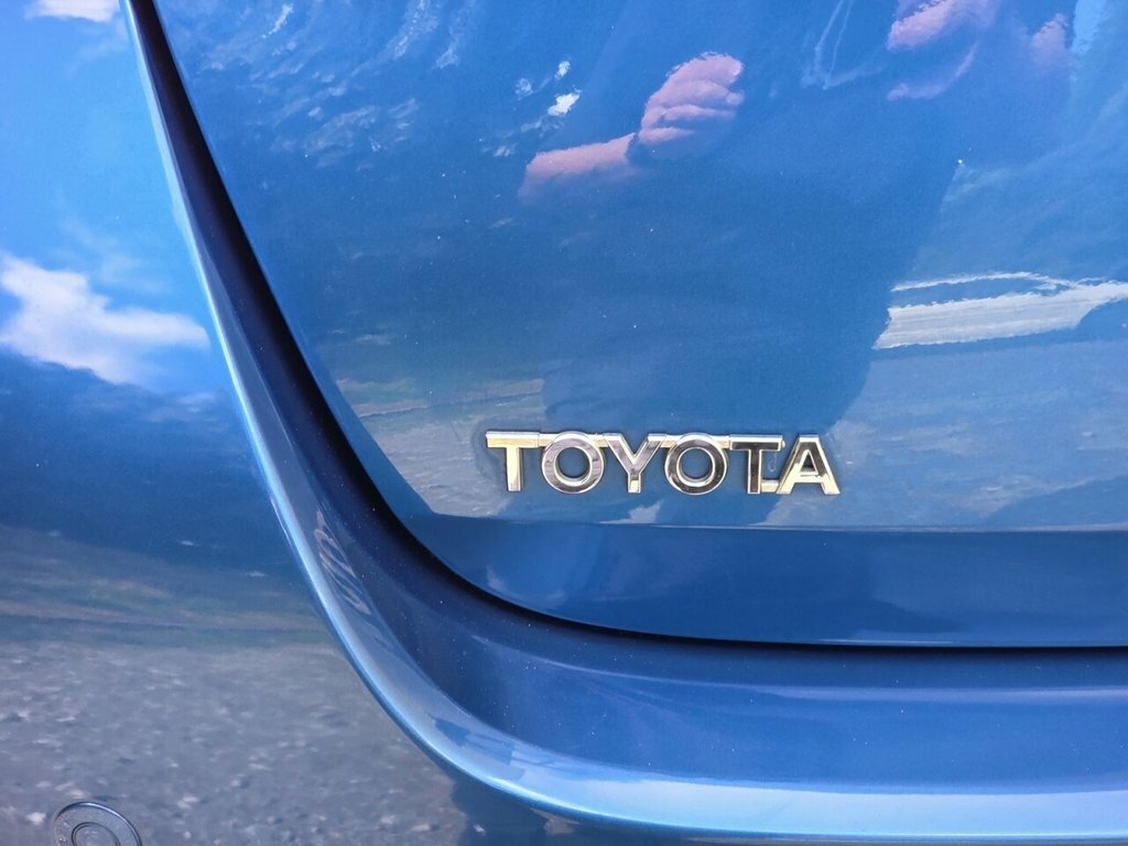 Toyota Auris 1.6 V-matic Icon Multidrive S #32