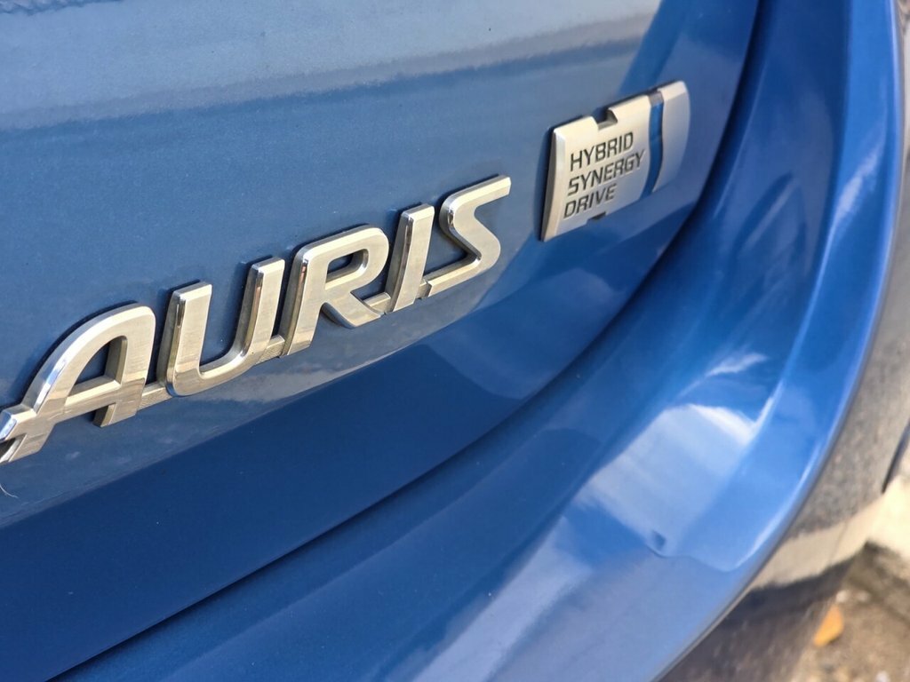 Toyota Auris 1.6 V-matic Icon Multidrive S #20