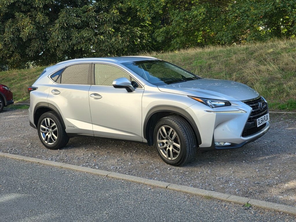 Lexus NX 2.5L Luxury Silver