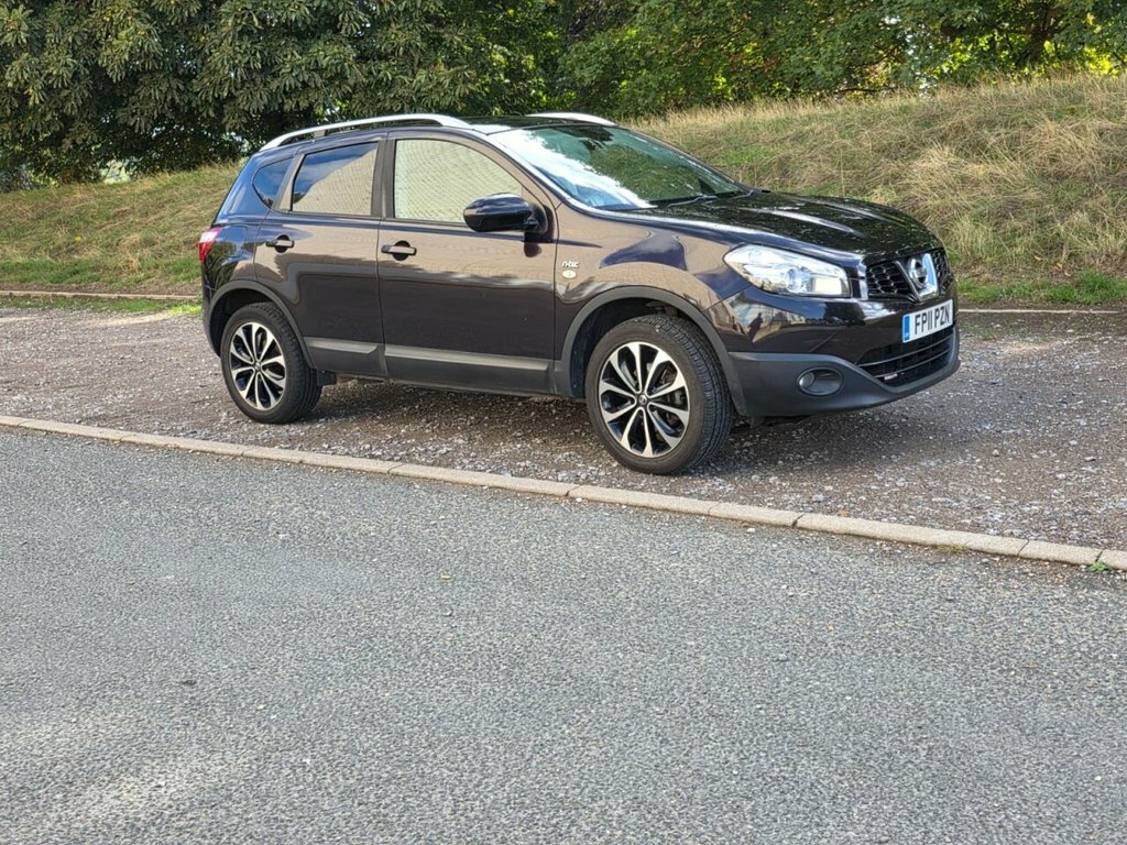 Nissan Qashqai Acenta Red #1