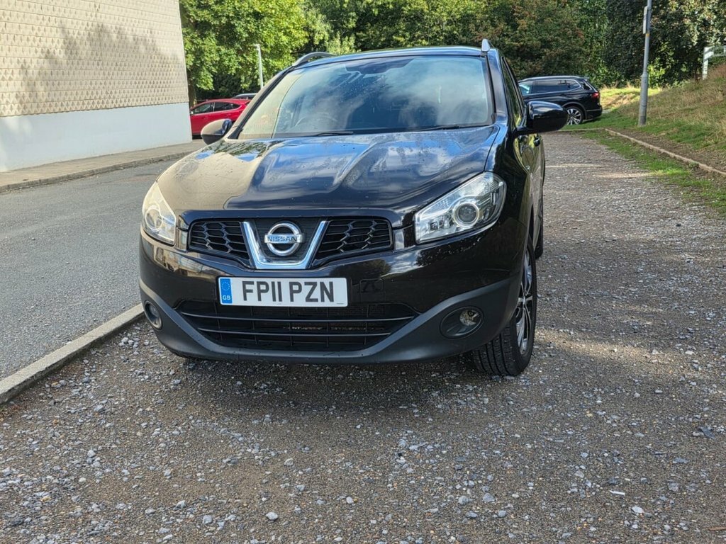 Nissan Qashqai Acenta Red #8