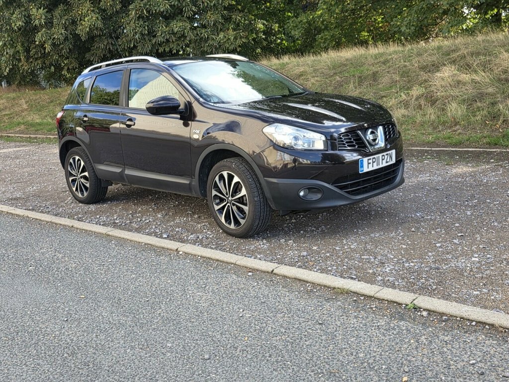 Nissan Qashqai Acenta Red #66