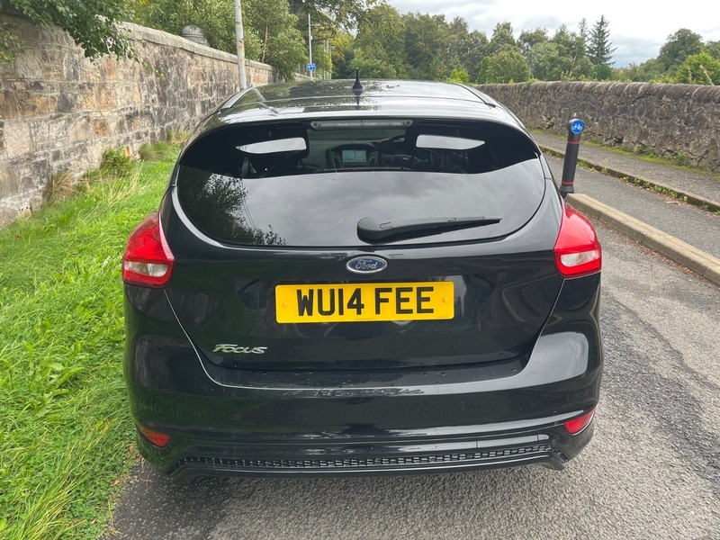 Ford Focus St-line Tdci Black #5
