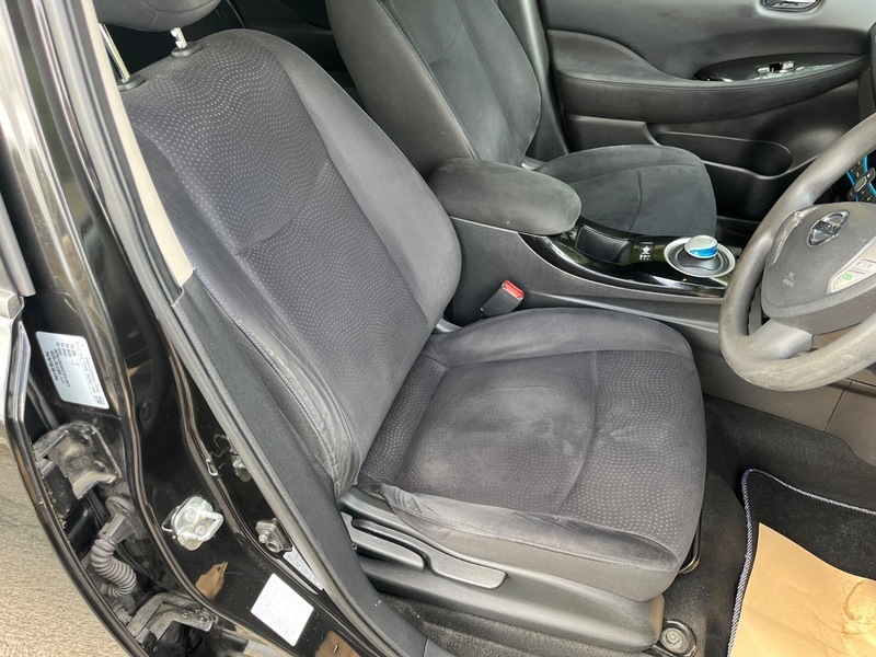 Nissan Leaf Acenta Black #5