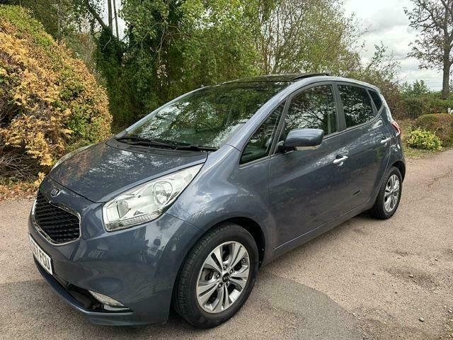Kia Venga 4 Automatic Blue #2