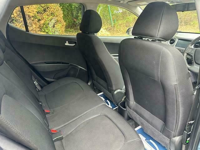 Hyundai I10 1.2 Premium White #12