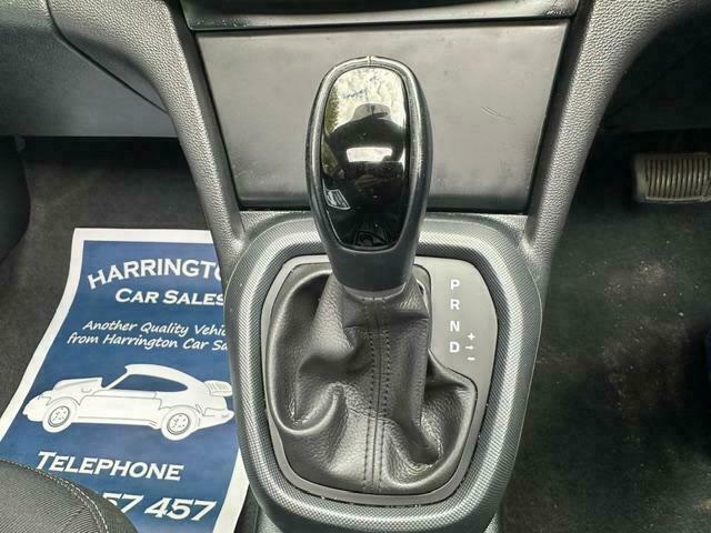 Hyundai I10 1.2 Premium White #21