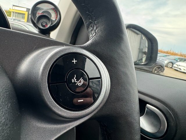 Smart Fortwo Coupe Prime Exclusive White #39
