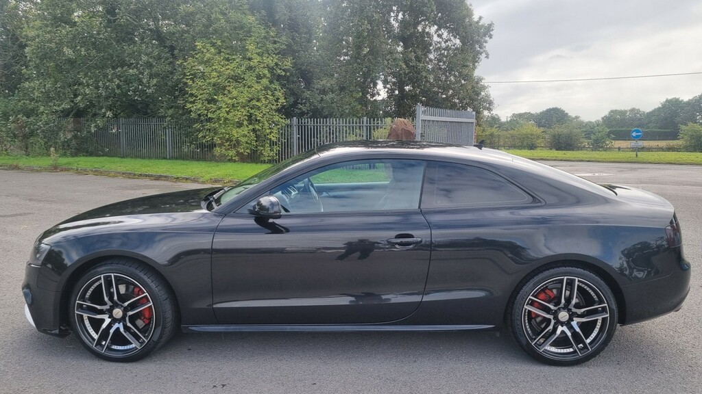 Audi A5 Coupe 3.0 Tdi V6 S Line Special Edition 2011 Black #3
