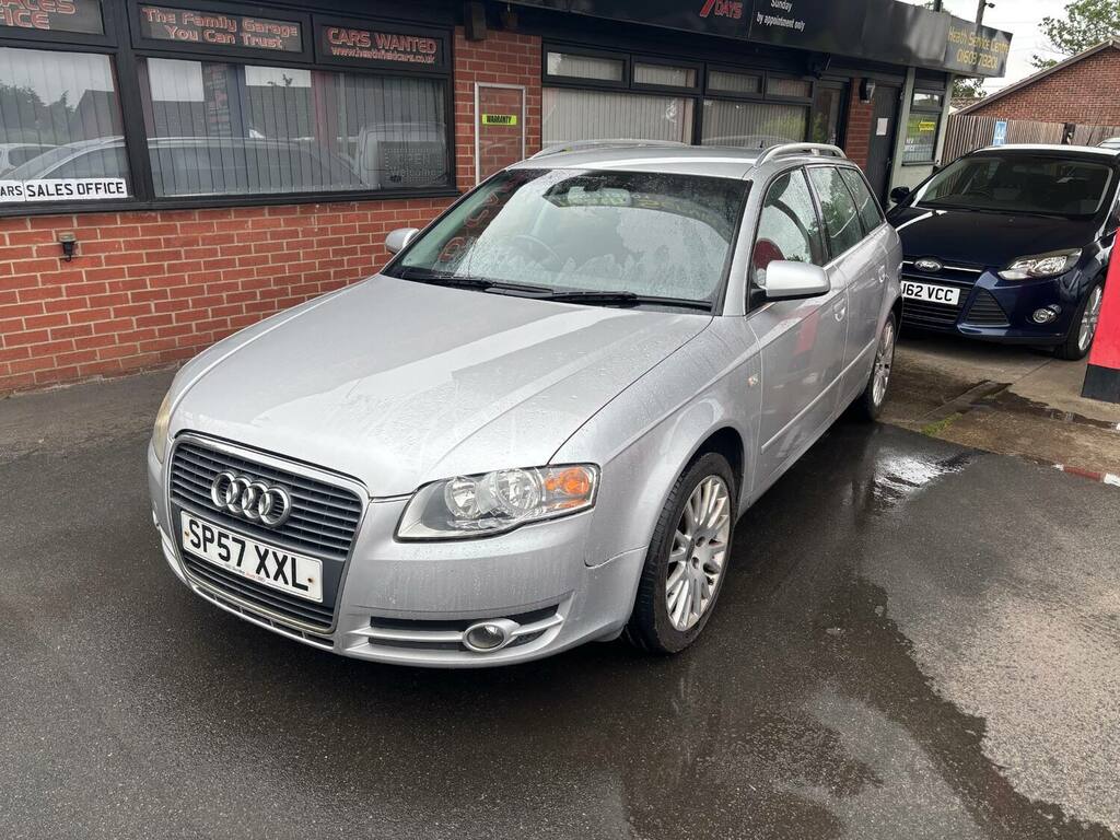 Audi A4 2.0 Tdi Tdv Se Silver #2