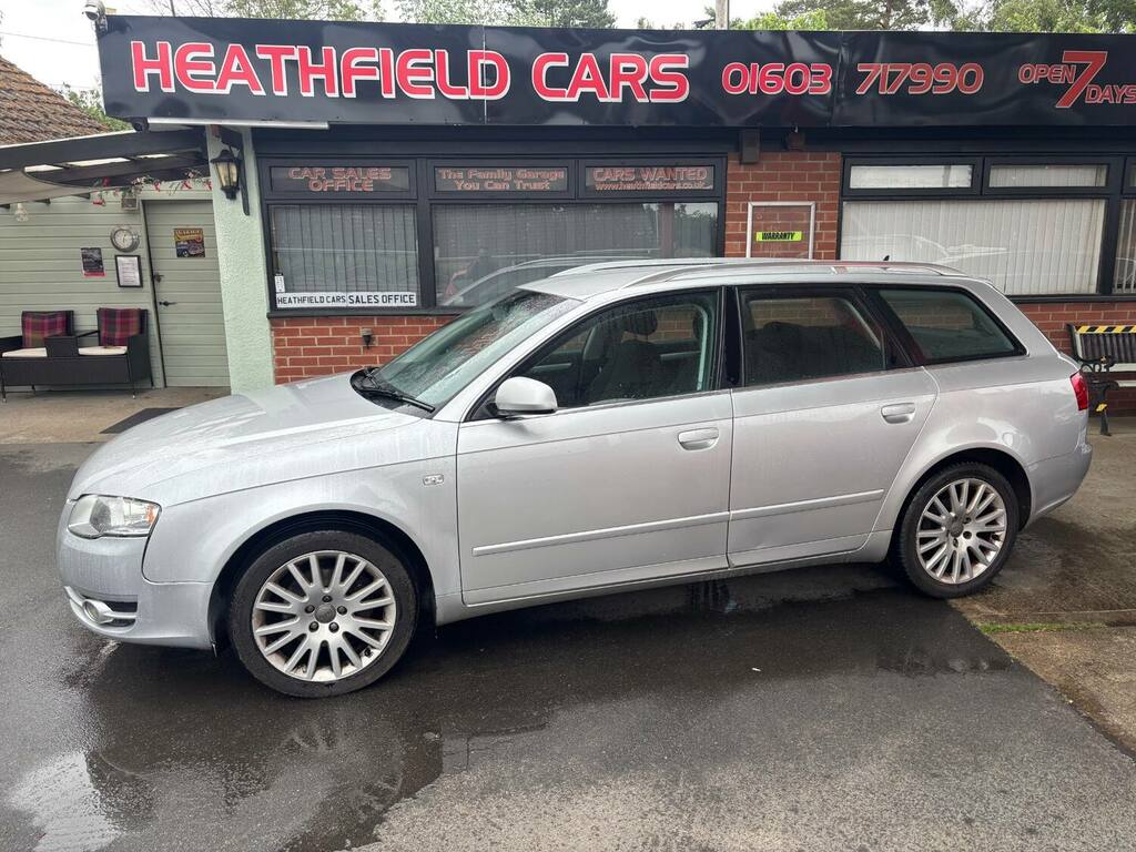 Audi A4 2.0 Tdi Tdv Se Silver