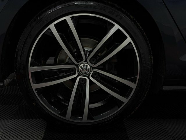 Volkswagen Golf Gte Black #21