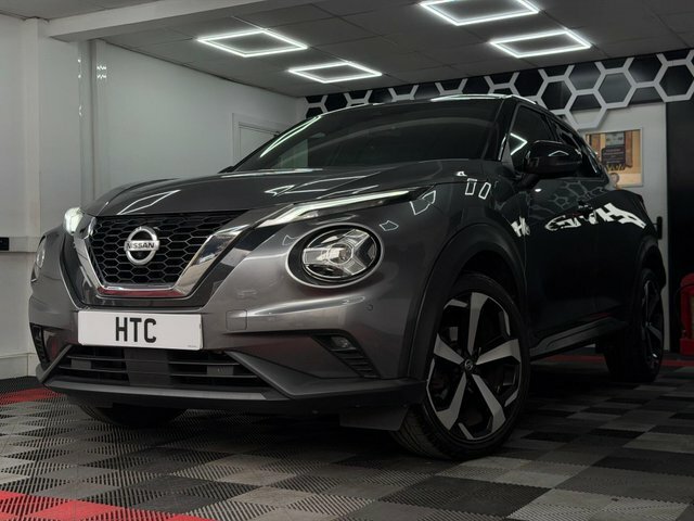 Nissan Juke Hatchback #28