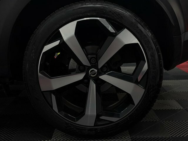 Nissan Juke Hatchback #22