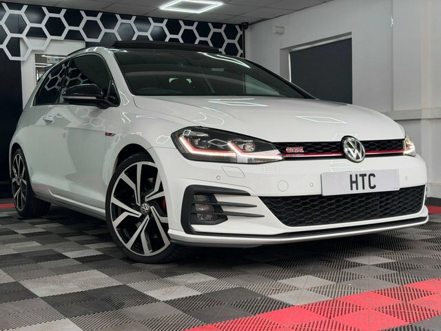 Volkswagen Golf Tsi Gti Performance Dsg FG67DGY White #6