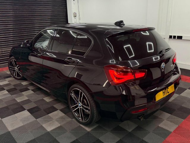 BMW 1 Series 1.5 118I Gpf M Sport Shadow Edition Euro 6 S Black #4