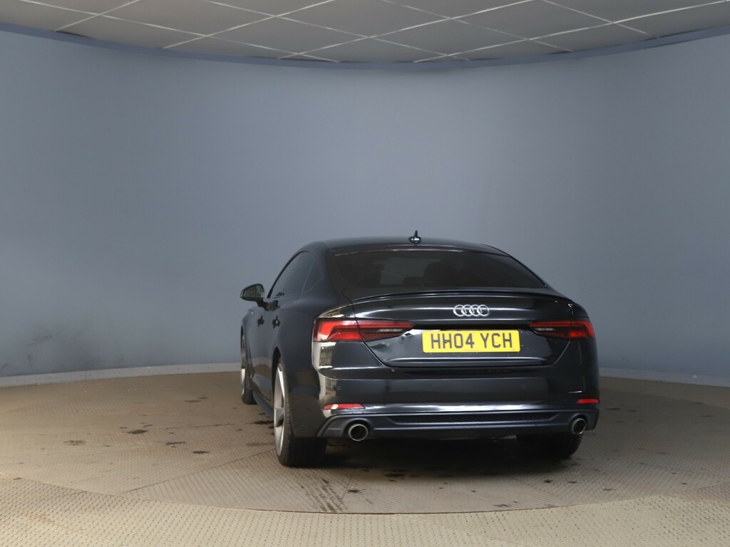 Audi A5 2.0 Tfsi 35 Black Edition Black #3