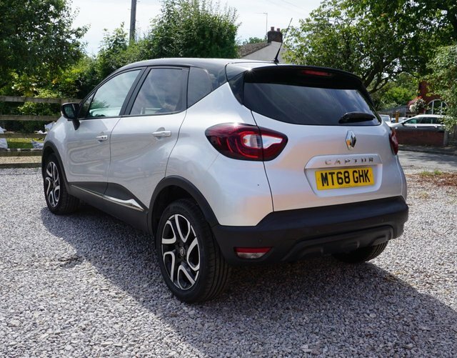 Renault Captur Tce Energy Iconic Suv MT68GHK Silver #5
