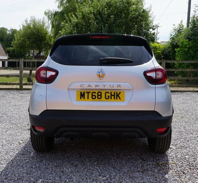 Renault Captur Tce Energy Iconic Suv MT68GHK Silver #6