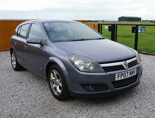 Vauxhall Astra 16V Sxi Hatchback Grey