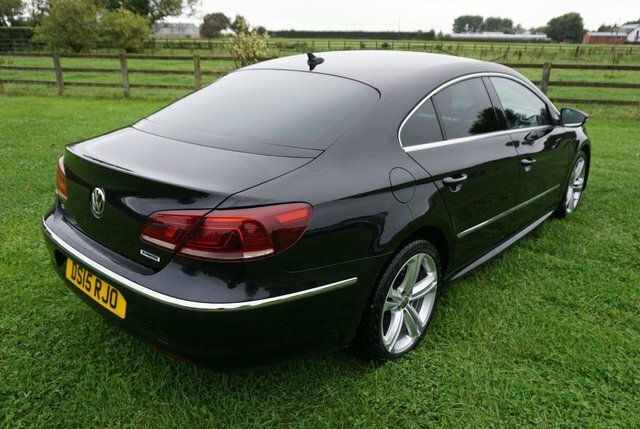 Volkswagen CC 2.0 Tdi Bluemotion Tech R-line Saloon D Red #4