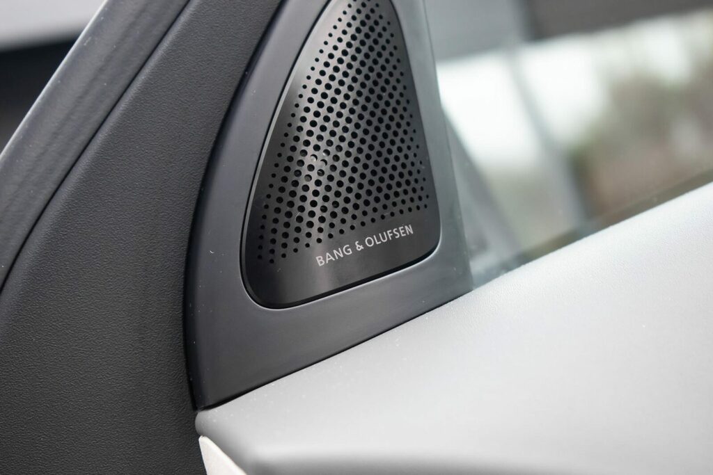 Genesis GV60 Genesis Gv60 Premium Black #29