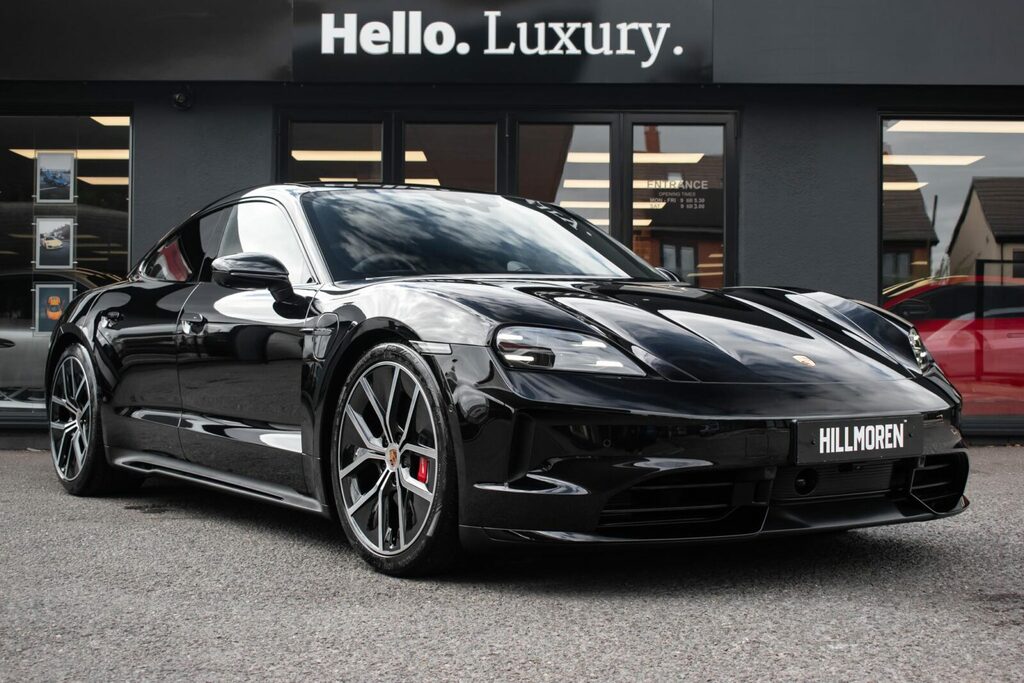 Porsche Taycan Performance Plus 105Kwh Black Edition 4S
