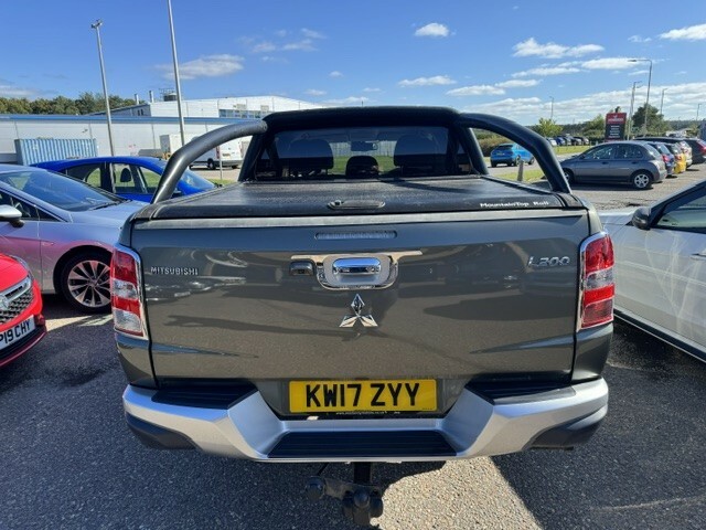 Mitsubishi L200 2.4 Di-d 4Wd Warrior Dcb 178 Bhp Red #9
