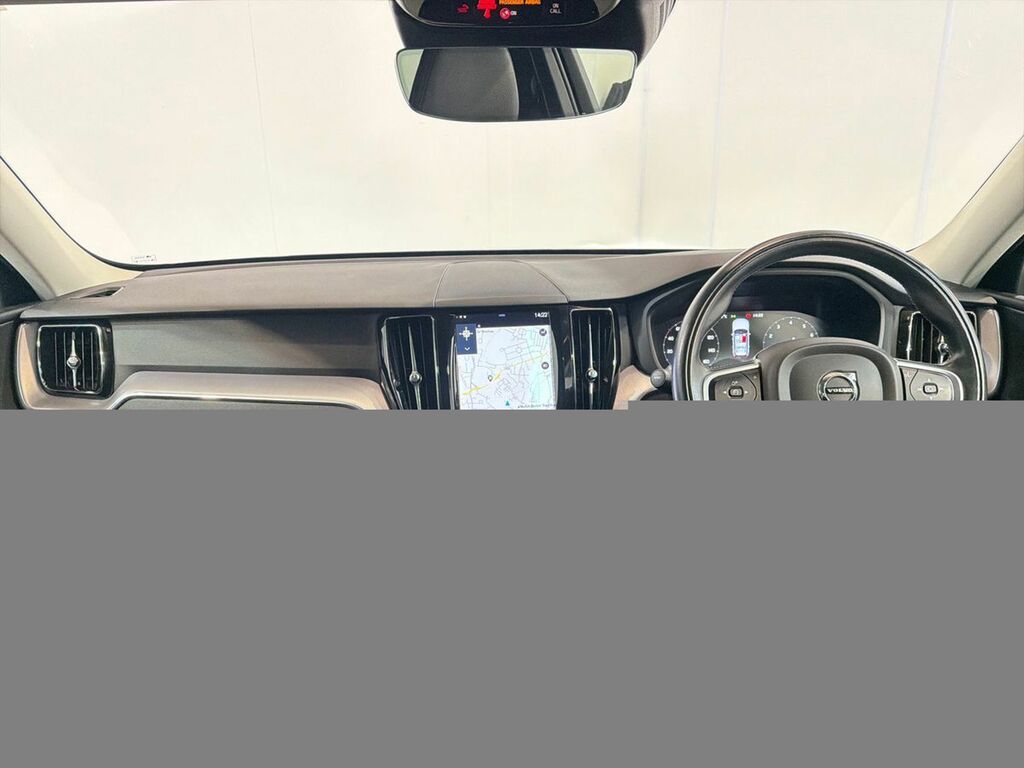 Volvo XC60 B5 Blue