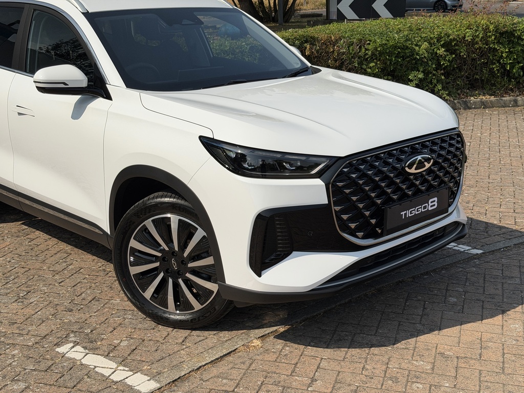 Chery Tiggo 8 1.5T Phev Summit Dht White #2