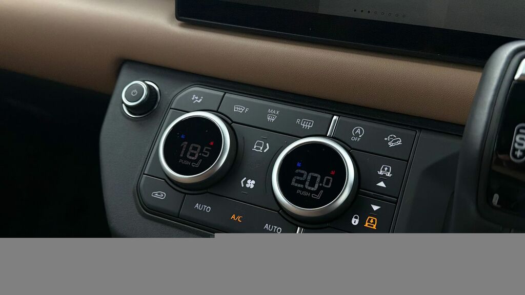Land Rover Defender 90 3.0 D250 X-dynamic Hse 90 #5