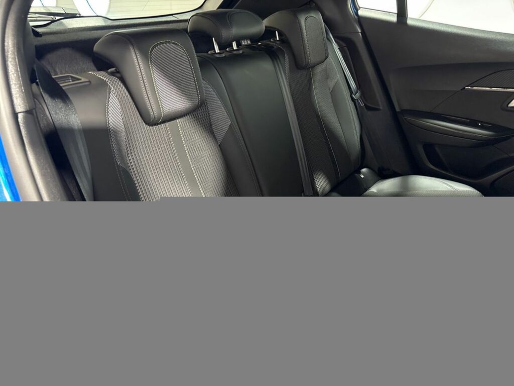Peugeot e-2008 50 Kwh 136 1-Speed Blue #3