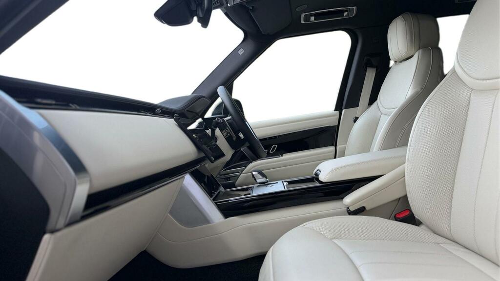 Land Rover Range Rover 3.0 D300 Edition Black #2