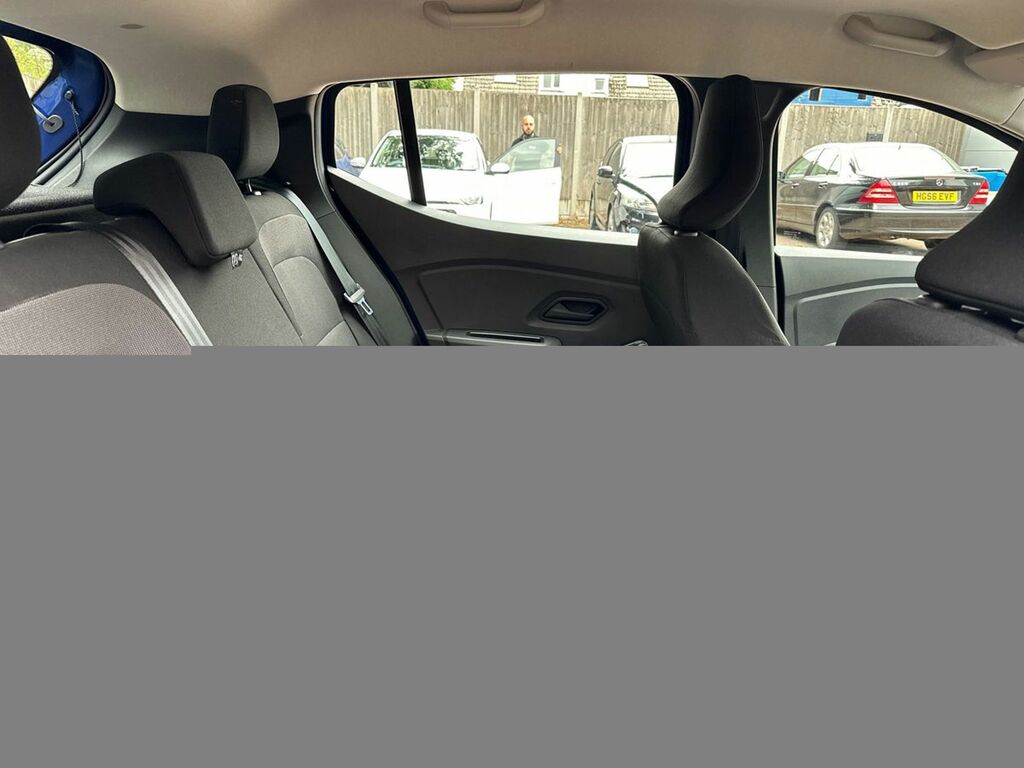 Dacia Sandero 1.0 Tce Essential Blue #4