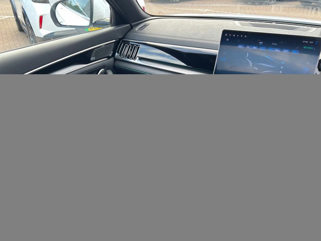 Byd Seal U Boost Dm-i Phev White #10