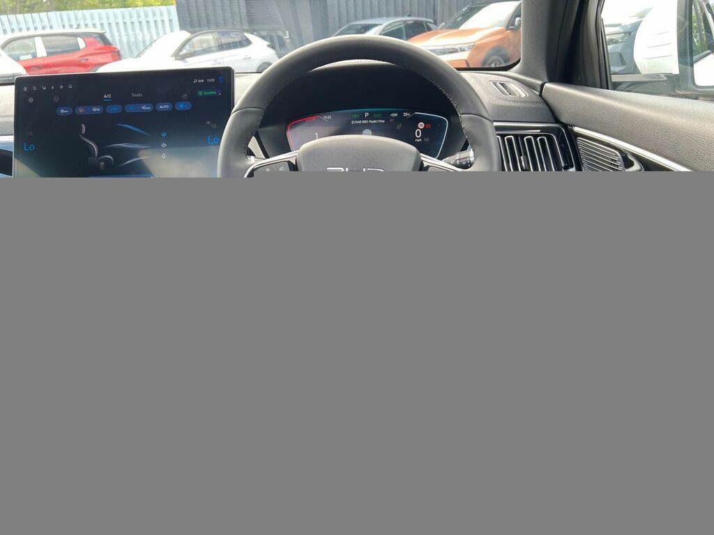 Byd Seal U Boost Dm-i Phev White #12