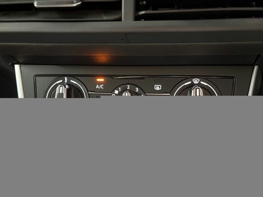 Volkswagen Polo 1.2 Automatic 5dr White #16