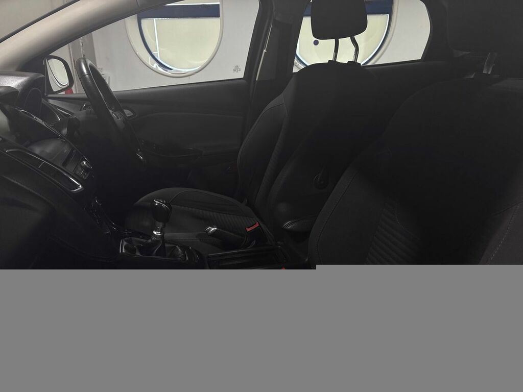 Ford Focus 1.0 Ecoboost 125 Zetec 2016 Grey #24
